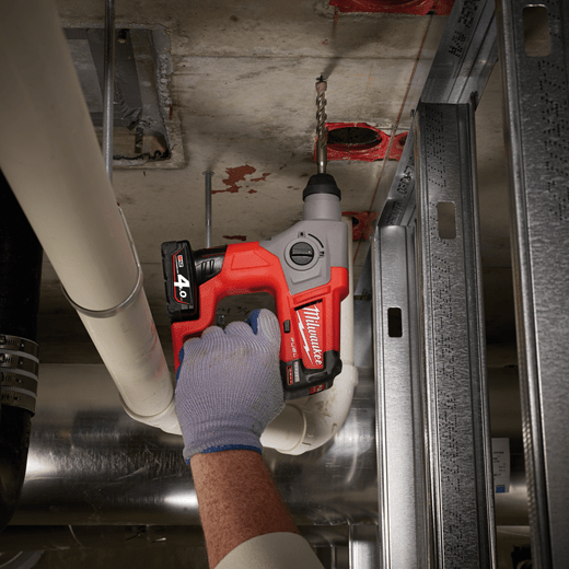 Máy khoan búa Milwaukee M12 CH-0C: Sức mạnh ẩn sau sự nhỏ gọn. Máy khoan búa Milwaukee M12 CH-0C: Sức mạnh ẩn sau sự nhỏ gọn.