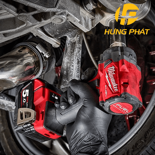 Pin M18™ REDLITHIUM™-ION MILWAUKEE M18B4 Pin M18™ REDLITHIUM™-ION MILWAUKEE M18B4