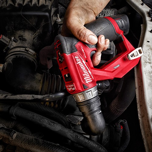 Thách Thức Mọi Tình Huống với Máy Khoan Đa Năng 4 Đầu Milwaukee M12 FDDXKIT-0X Thách Thức Mọi Tình Huống với Máy Khoan Đa Năng 4 Đầu Milwaukee M12 FDDXKIT-0X
