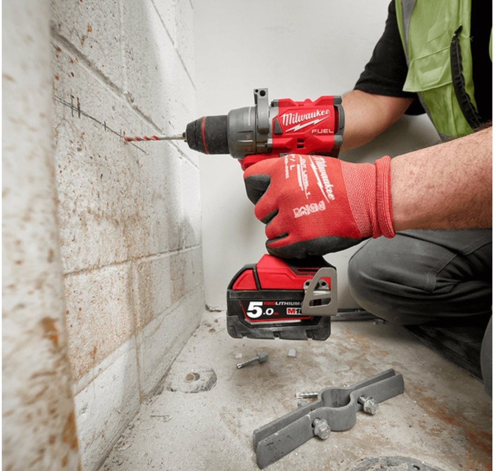 M18 FPD3: Siêu Sức Mạnh Trong Máy Khoan Động Lực Milwaukee M18 FPD3: Siêu Sức Mạnh Trong Máy Khoan Động Lực Milwaukee