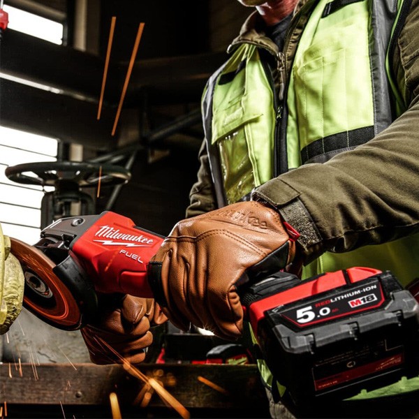 Những Thủ Thuật Thông Thạo với Máy Mài Góc Milwaukee M18 FSAGV100XPDB-0X0 Những Thủ Thuật Thông Thạo với Máy Mài Góc Milwaukee M18 FSAGV100XPDB-0X0