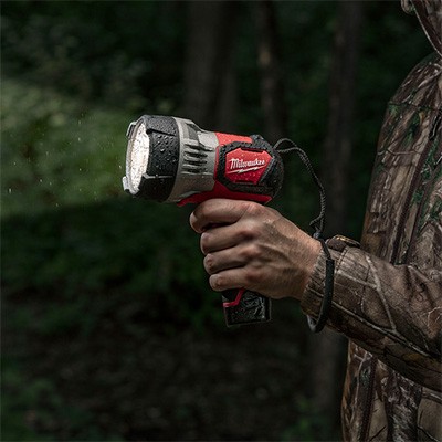 Sự Kết Hợp Hoàn Hảo Giữa Kích Thước Nhỏ Gọn và Sức Mạnh: Milwaukee M12 SLED-0 Sự Kết Hợp Hoàn Hảo Giữa Kích Thước Nhỏ Gọn và Sức Mạnh: Milwaukee M12 SLED-0
