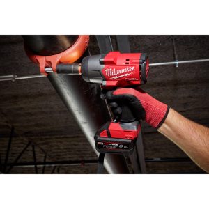 Máy vặn bu lông tác động lực momen xoắn ½” M18 FUEL FHIW2F12 Máy vặn bu lông tác động lực momen xoắn ½” M18 FUEL FHIW2F12