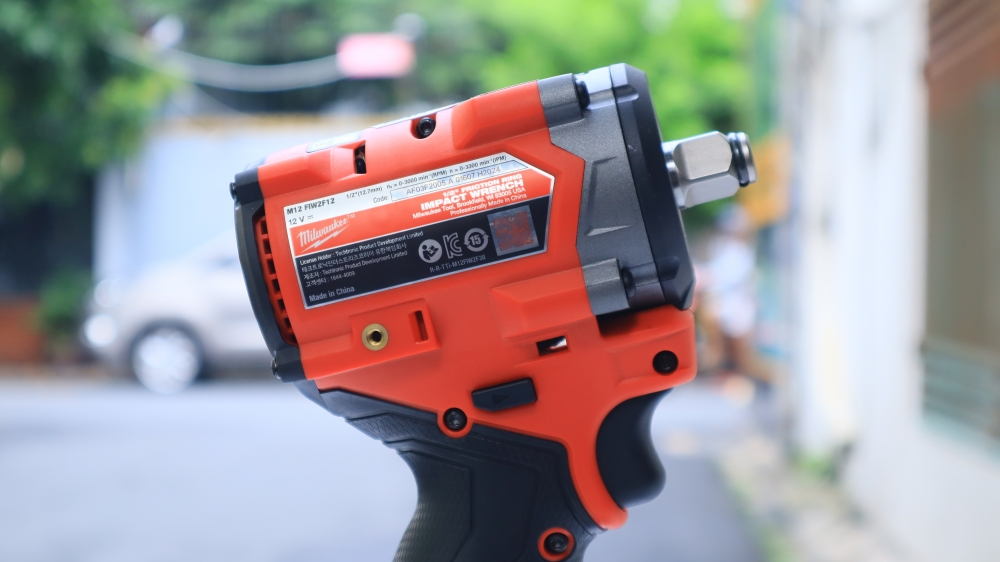 M12 FIW2F12-0X0 – Máy siết bu lông Milwaukee M12 FIW2F12-0X0: Giải pháp gọn nhẹ cho công việc nặng M12 FIW2F12-0X0 – Máy siết bu lông Milwaukee M12 FIW2F12-0X0: Giải pháp gọn nhẹ cho công việc nặng